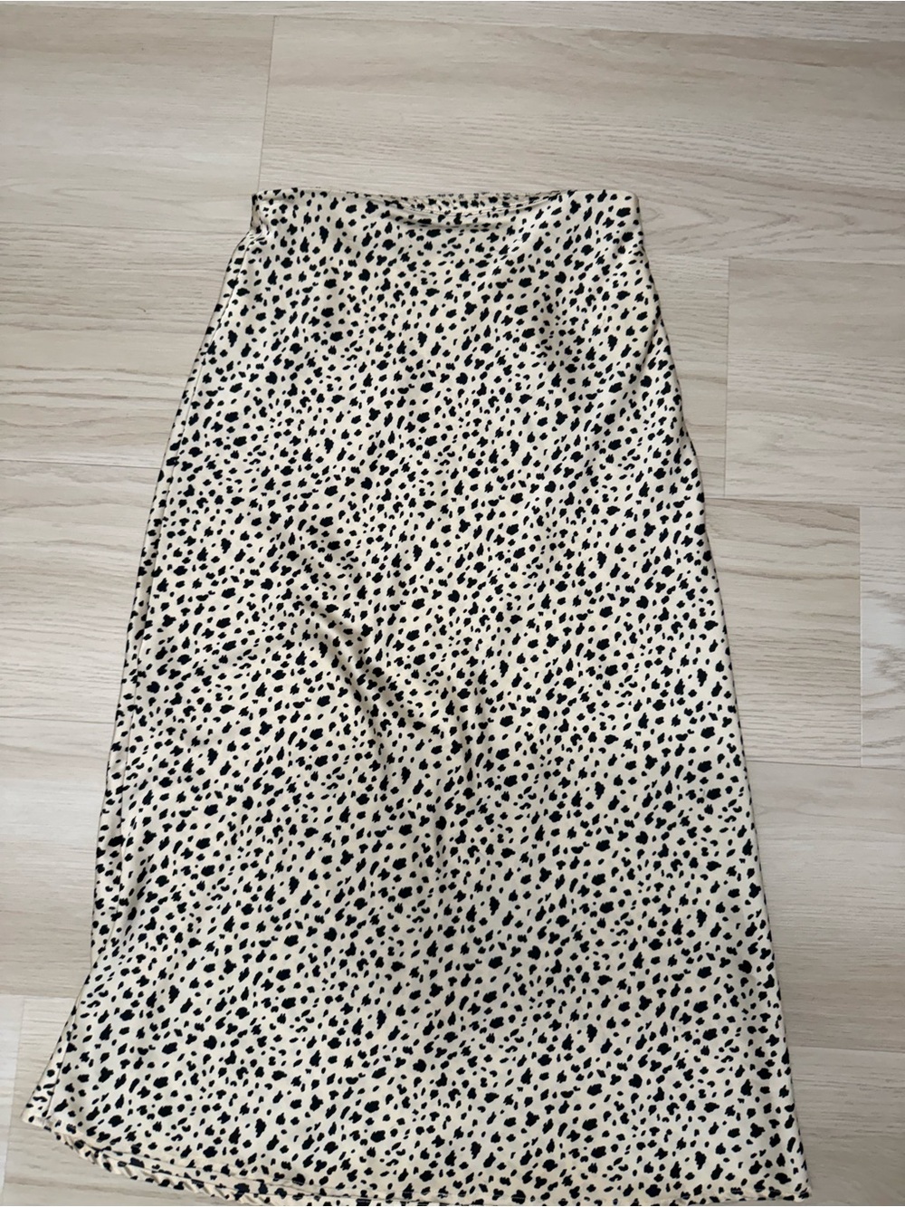 Women’s Neutral Taupe Wrap Skirts SM great condition! - Picture 11 of 11